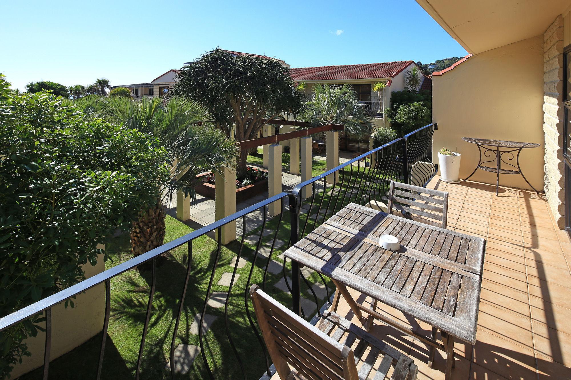 Onetangi Beach Apartments Luaran gambar