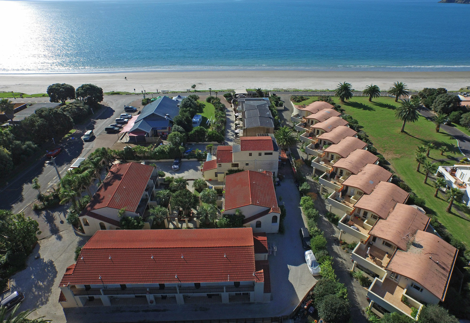 Onetangi Beach Apartments Luaran gambar
